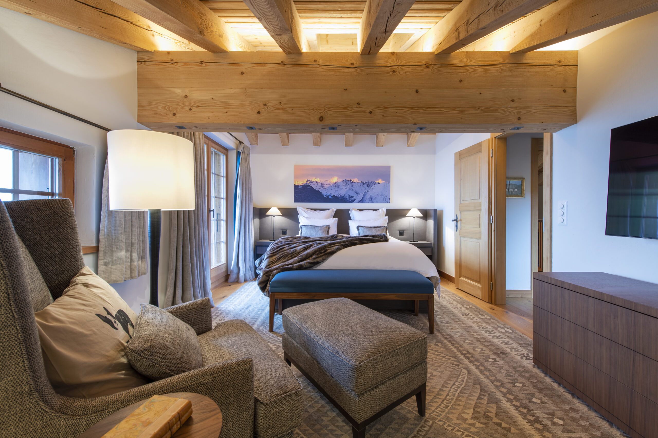 master suite - zermatt real estate